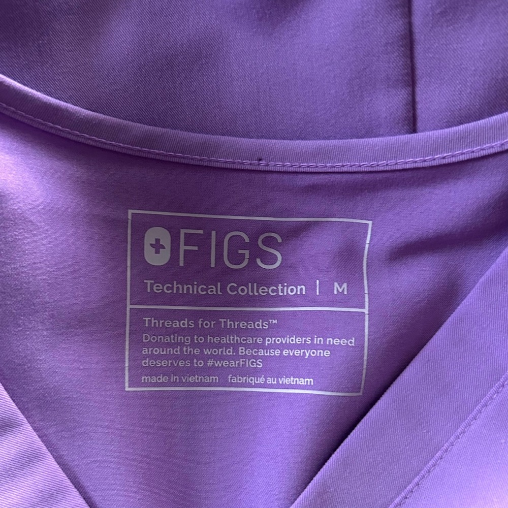 Figs Women's Catarina Top Zamora Jogger Scrub 2 Pc Set Size M Lilac Dawn - Picture 11 of 12